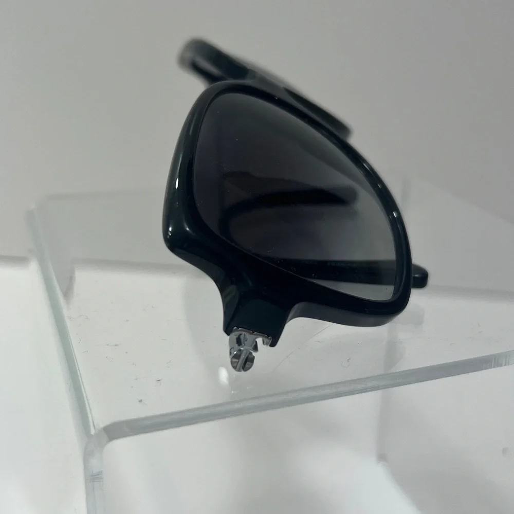 Tory Burch TY7094‎ Black Sunglasses silver logo